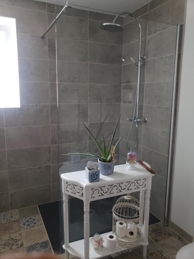 Chez Didier Et Vero Homestay